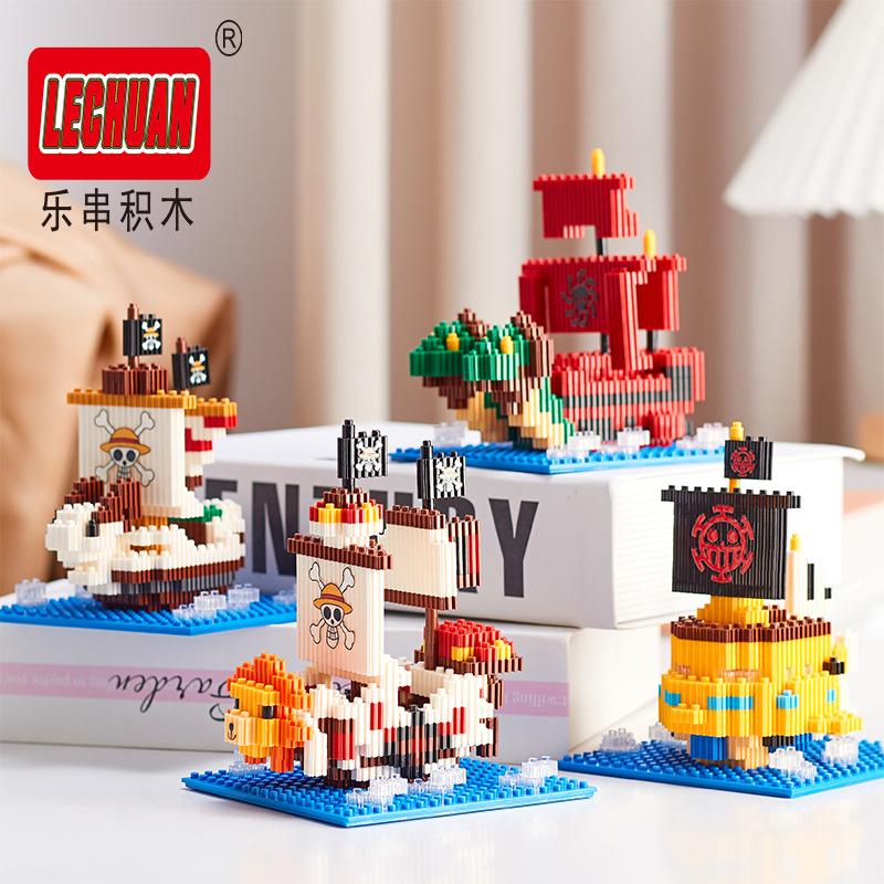 Linkgo Building Blocks di Connessione Uno Luffy Chopper Piece Boa Franky Zoro Nami Robin Jinbei Brook Modello 3D Giocattolo con Mini Mattoncini