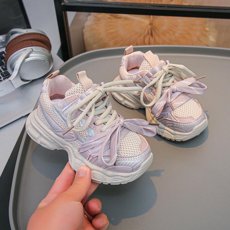 

Girls Sneakers2026Spring new children s fashion lightweight running shoes for older kids with soft soles and anti-slip dad shoes 26Inner Length16.7cm розовый