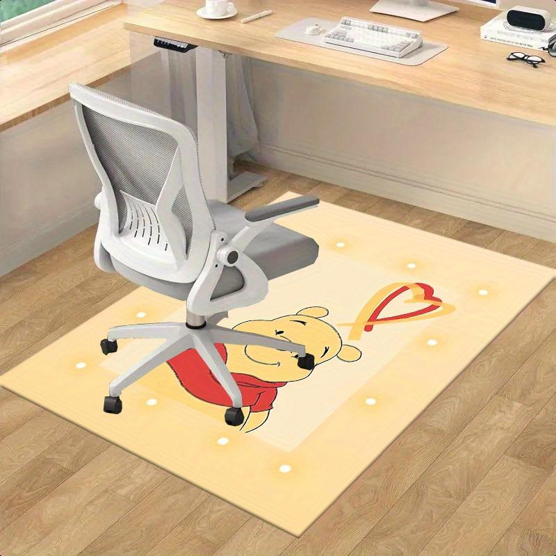 

1pc, Winnie the Pooh Heart-Shaped Office Chair Mat - Cute Home Decor Rug for Room, Gift Idea for Friends, Outdoor Carpet for PlayroomP188 60cm by 90cm
