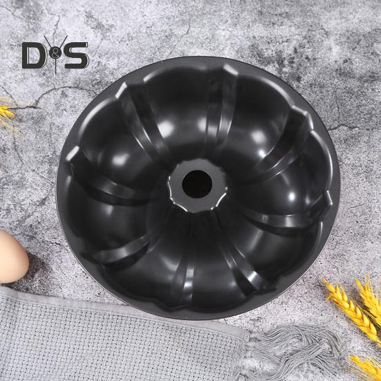 Non-Stick Cake Mold 9.5 Inch Round Carbon Steel Fluted Tube Pan for Pound Cakes Baking Mold for Jello Gelatin Chocolate Pudding Heavy Duty Bakeware