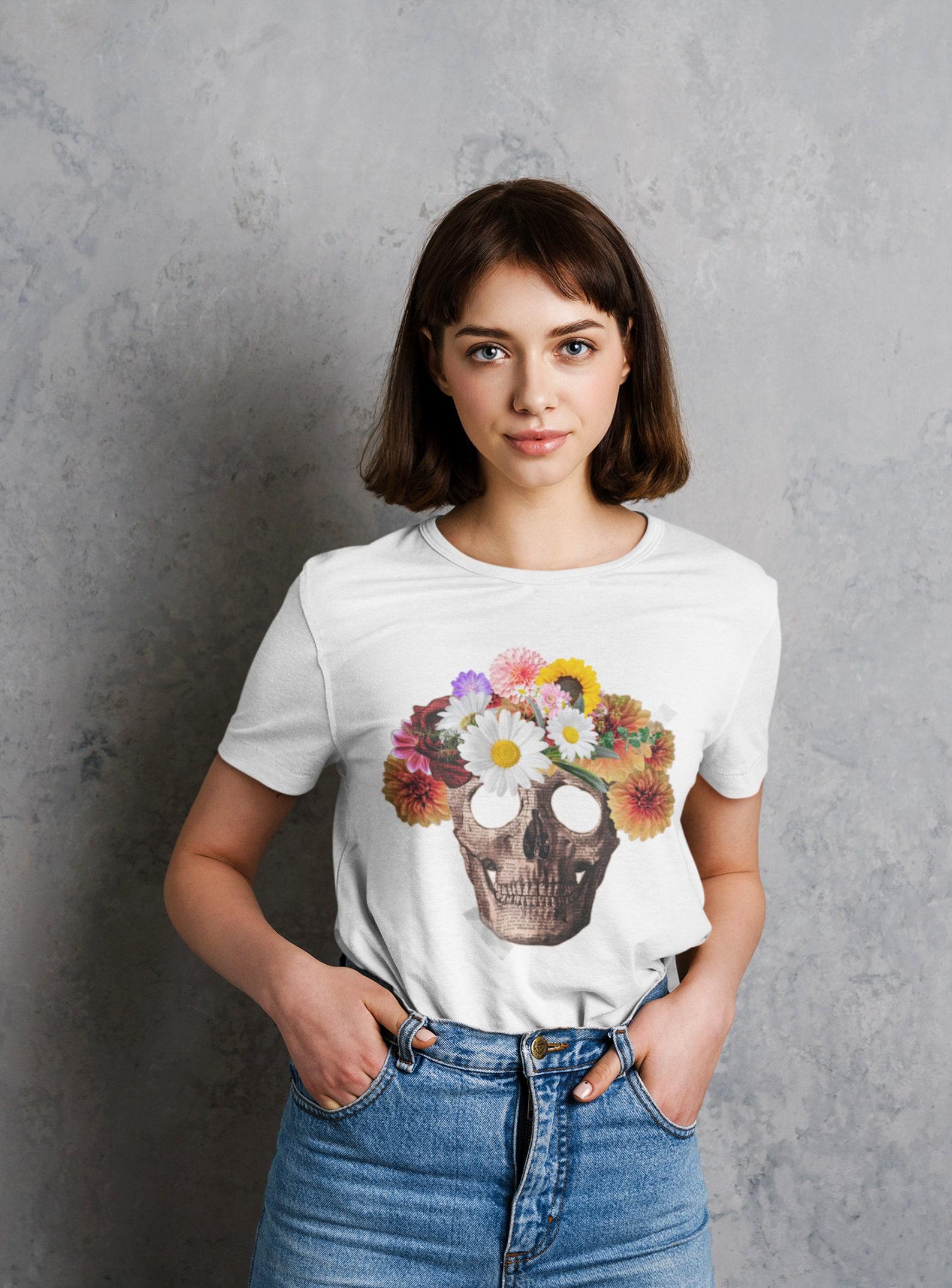 Skull & Flowers T-shirt - Midsommar Style 2XL
