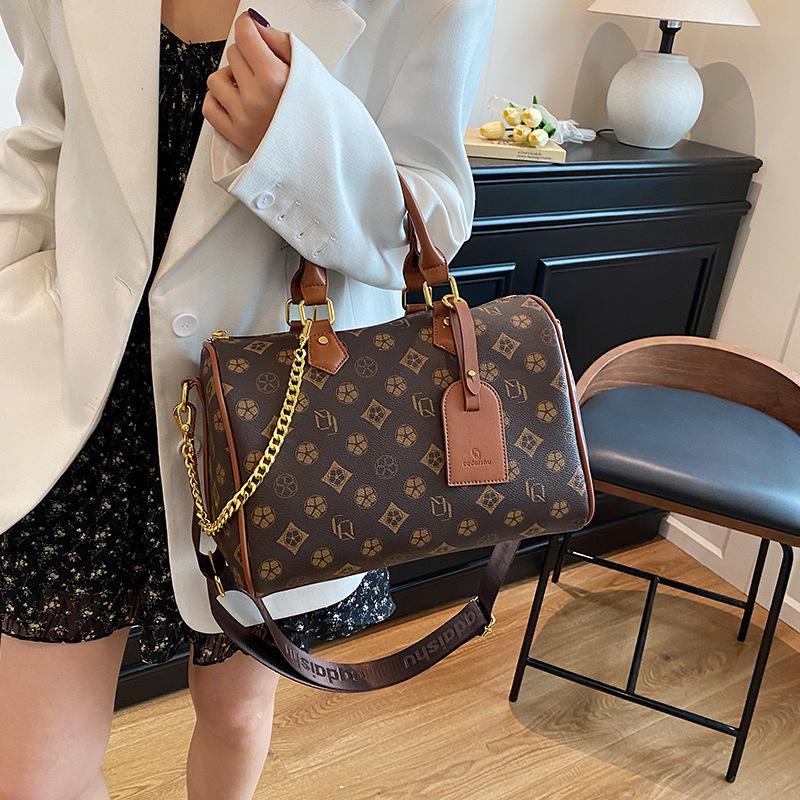 New Travel Fitness Tote Bag Premium Printed Messenger Bag High Value Versatile Commuter Shoulder Bag