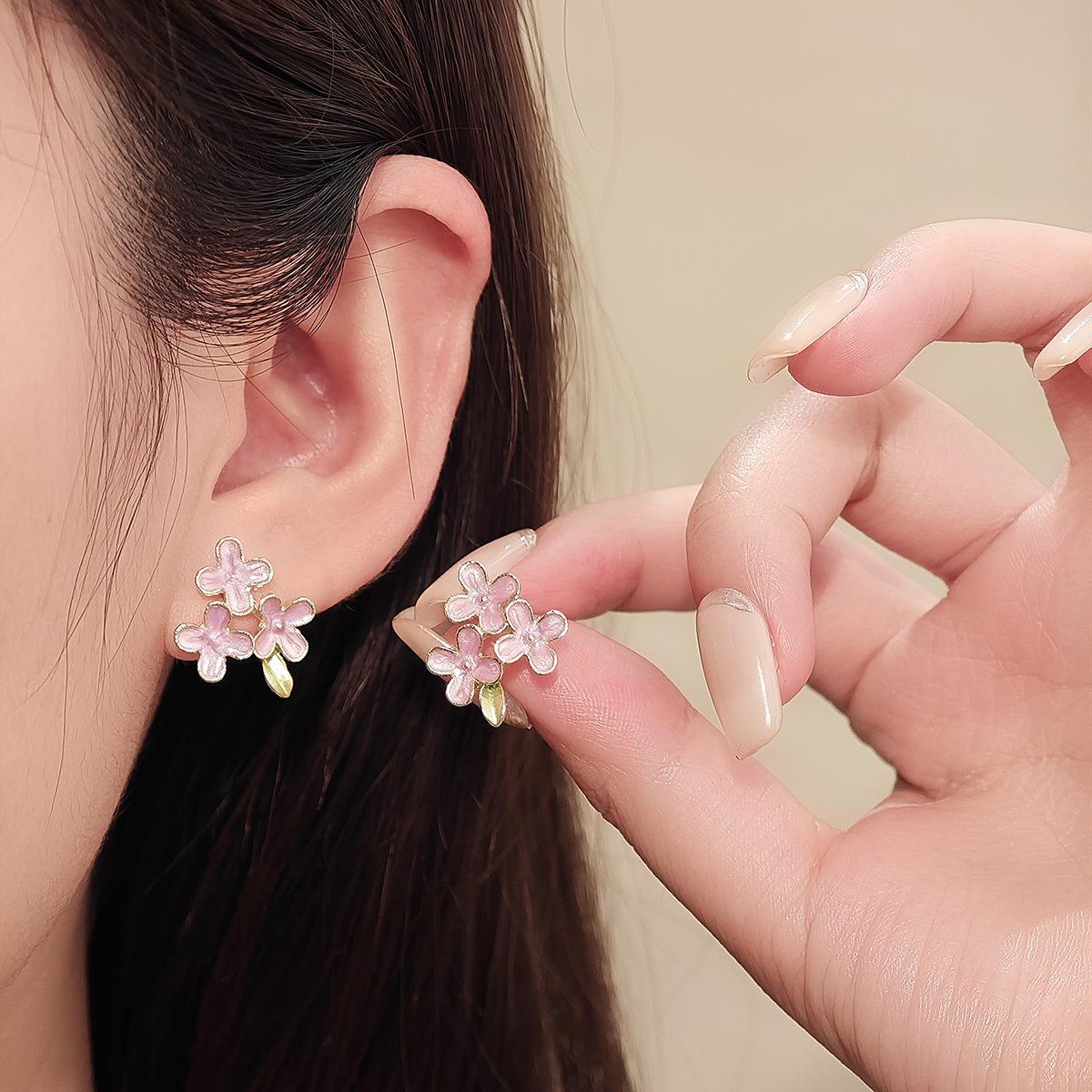 Silver Needle Sweet Pink Flower Stud Earrings - High-End French Summer Forest Design