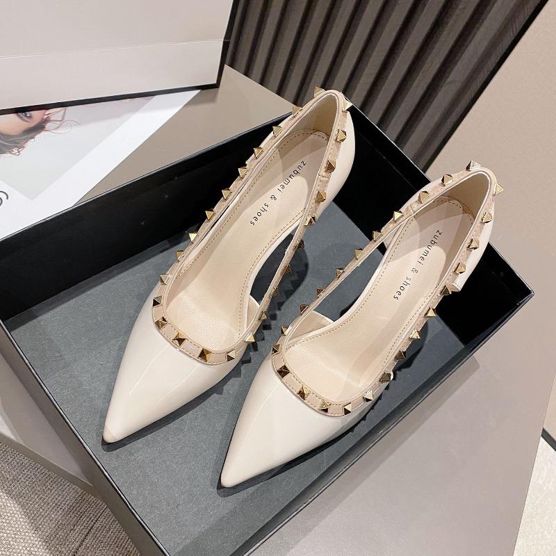 8-8 Sexy pointed high-heeled sandals women's hollow rivet high-heeled shoes women's thin-heeled sandals women's summer