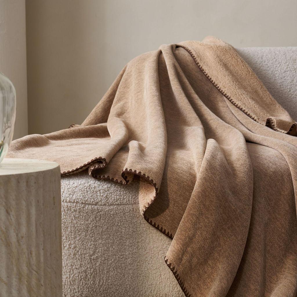 Cozy Knit Velvet Blanket & Shawl - Thick, Warm Cover for Sofa or Office