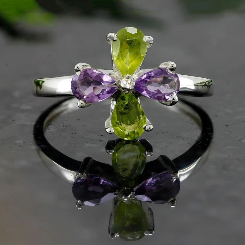 Amethyst And Peridot Gemstone Ring 925 Sterling Silver Solid Stone Fashion Rings for Women's Gift Idea Gemstone Jewelry 5.6 Gms Approx