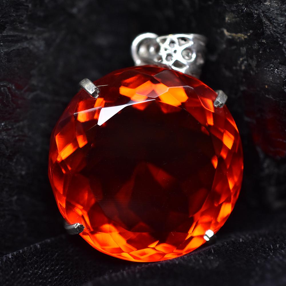 Laborgezüchteter Roter Rubin 149 Karat Rundschliff Zertifizierte Edelsteine 925 Sterlingsilber Anhänger MY.PD-86-NS