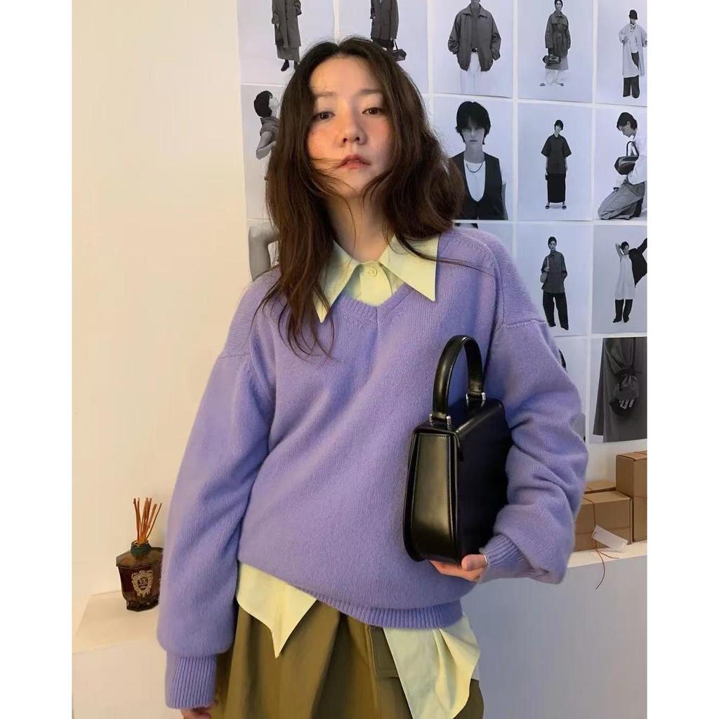 2026 Autumn Korean Designer V-neck Knit Sweater - Simple, High-Quality Long Sleeve