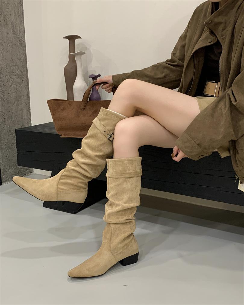 

Остроносые высокие сапоги на каблуке 2025 осень и зима новая ретро замшевая тонкая выше колена два способа носки рыцарские сапоги женские 39 хаки