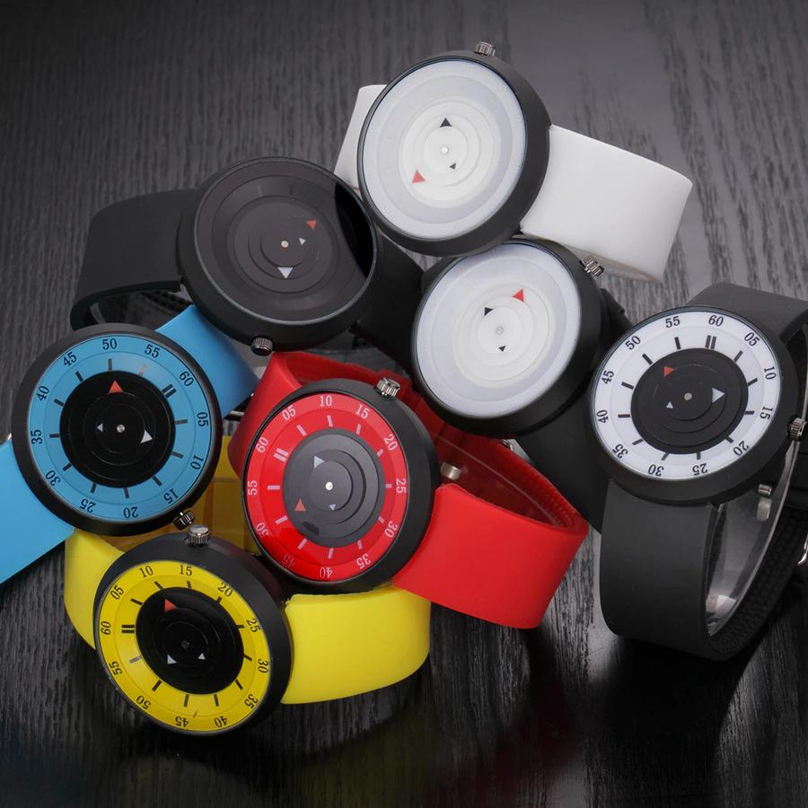 Fashion Trend Women's Watch Simple Creative Men's Watch Personality Sports Couple Watch Silicone Quartz Watch