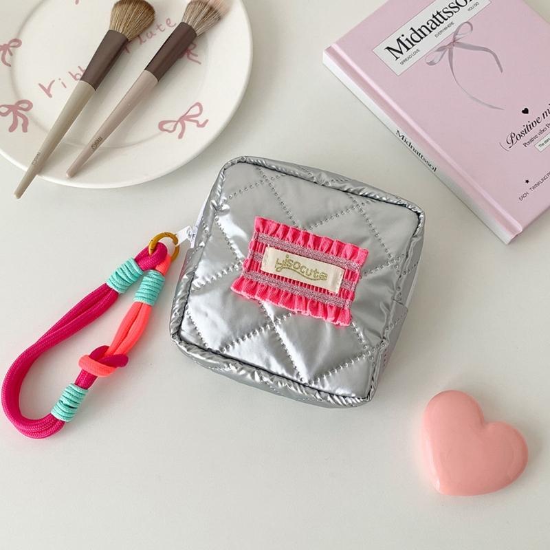 Waterproof Sanitary Pad Storage Pouch Silver Bowknot Design Portable Square Makeup Organizers For Women Travel Essential