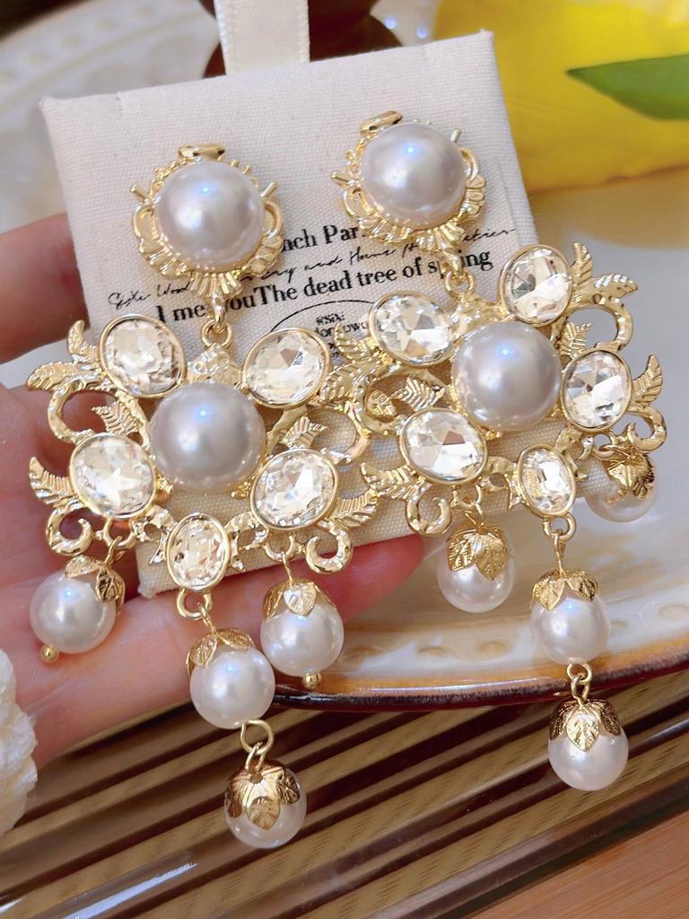 Baroque-Style Faux Pearl Geometric Openwork Earrings, Suitable For Women'S Everyday Wear.