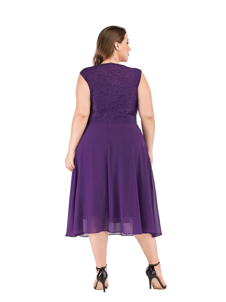 Lace Patchwork Chiffon Slimming Plus Size Little Black Dress for Mature Women