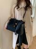 2025 Women's High-End Retro Matte Platinum Handbag: Trendy, Large Capacity Niche Underarm Commute Bag