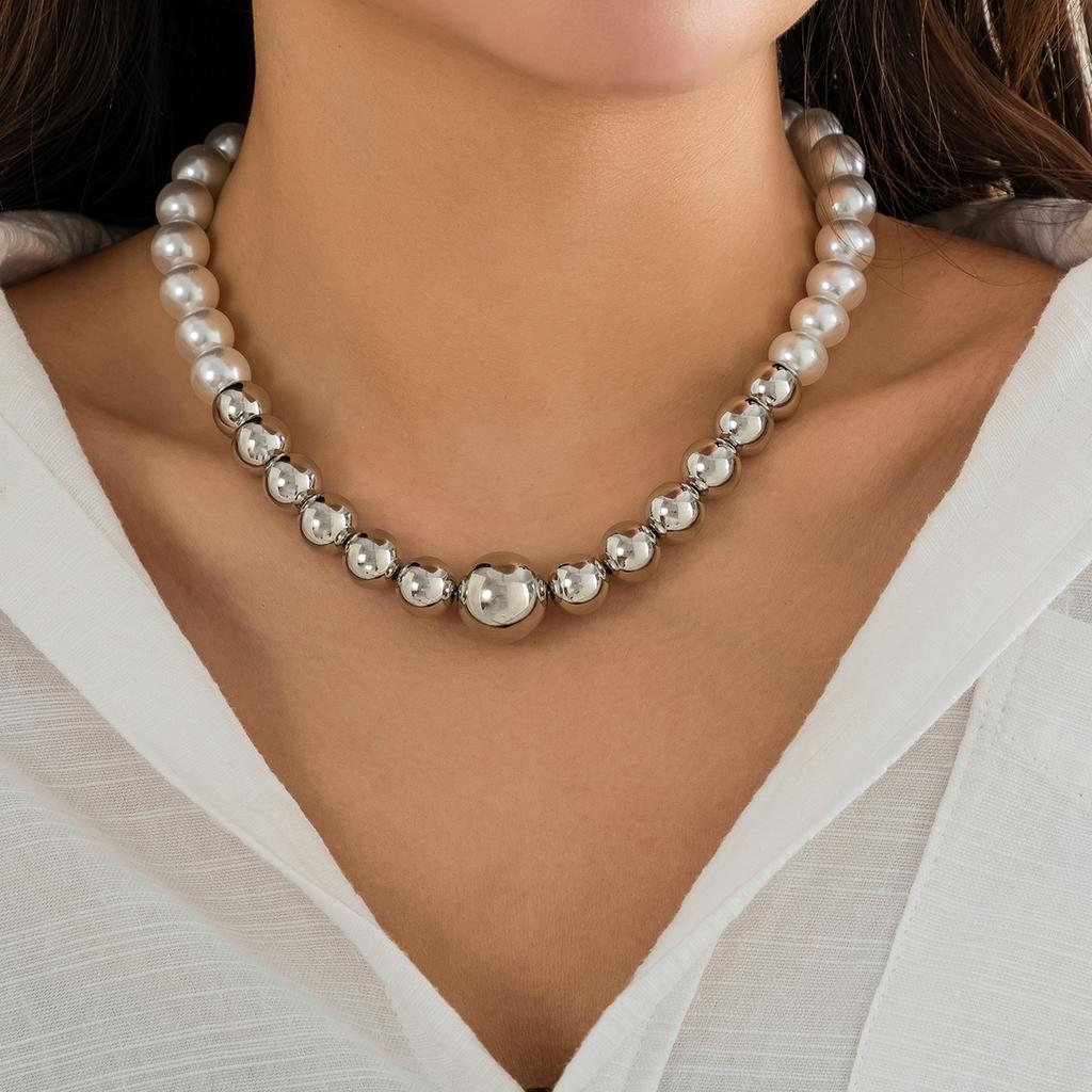 Imitation Pearl and Big Ball Beaded Choker Necklace for Women Short Beads Chains Collar On Neck Accessories 2026 Fashion Jewelry
