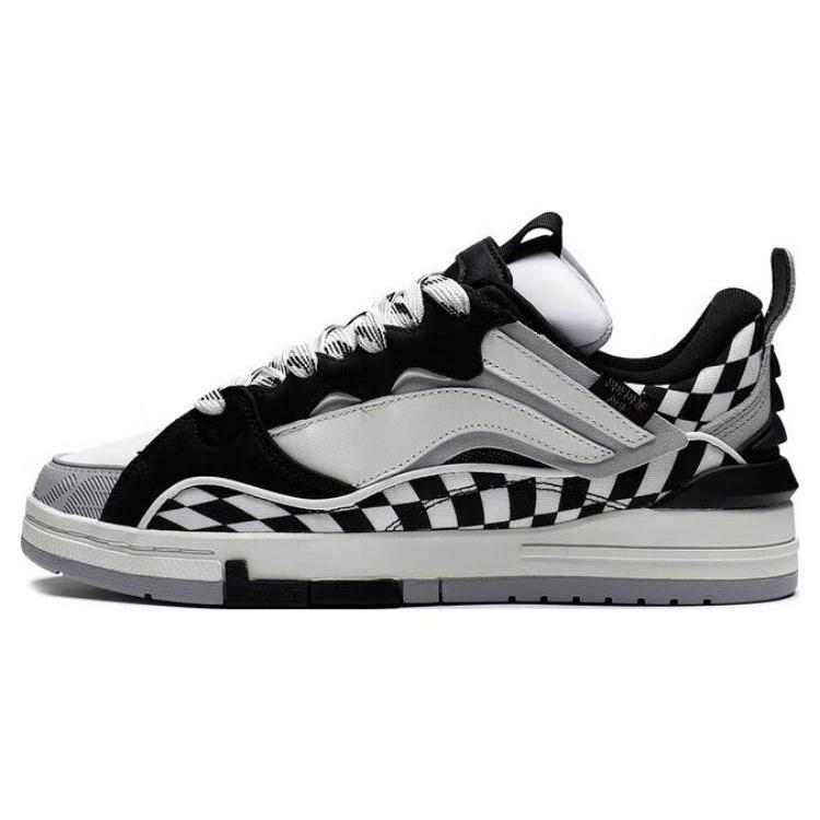 Li-Ning Superwave Golden Black White Men s AECS073-8 EU 44⅓