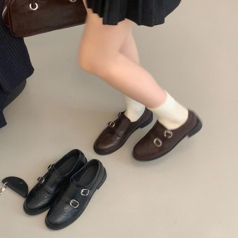 Retro brown carved loafers women's 2025 new autumn platform small leather shoes Doudou shoes British single shoes women's shoes