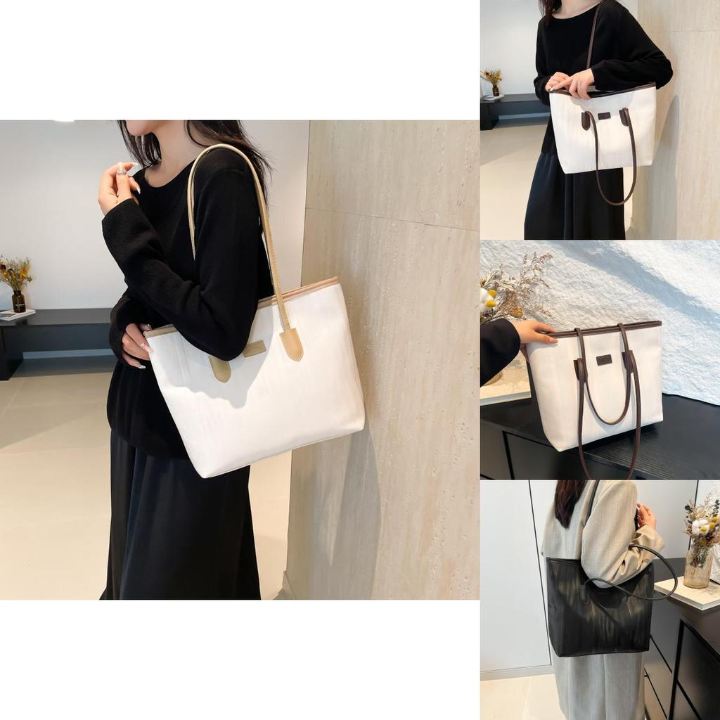 Stylish Large Capacity Tote Bag For Women With Fashionable Street Style Perfect For College Commute
