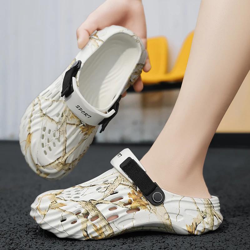 Mode Neue Herren Clogs Hausschuhe Sandale Herren Gartenschuhe Flache Camouflage Sandalen Herren Sneaker Outdoor Flip Flops Haus Clogs
