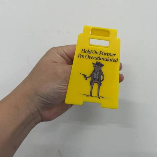 1/2/3Pcs Caution Overstimulated Desk Sign Cowboy Frog Hold On Partner I'm Overstimulated Mini Table Sign Home Office Decoration Coworkers Gag Gift