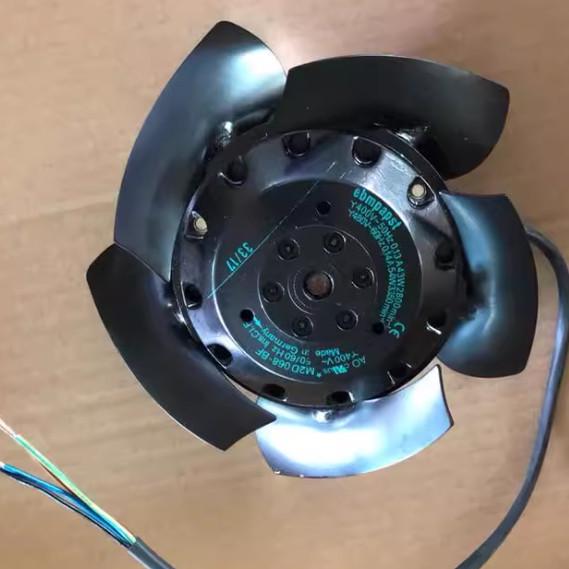 

W2D155-EA08-01-03 400V Original German Frequency Converter with Imported Fan W2D155-EA08-01 without Cover