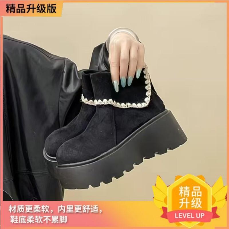 

Ретро высококлассный смысл маленькие на толстой подошве увеличивающие рост ботинки Мартина женские новые осенние тонкие модные короткие ботинки 40