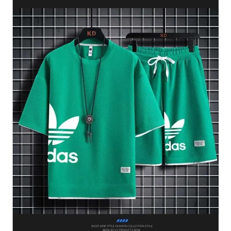 Nuovissimo Abbigliamento Sportivo Estivo Comodo da Uomo, Set Due Pezzi T-shirt a Maniche Corte e Pantaloncini Casual da Pallacanestro 2025