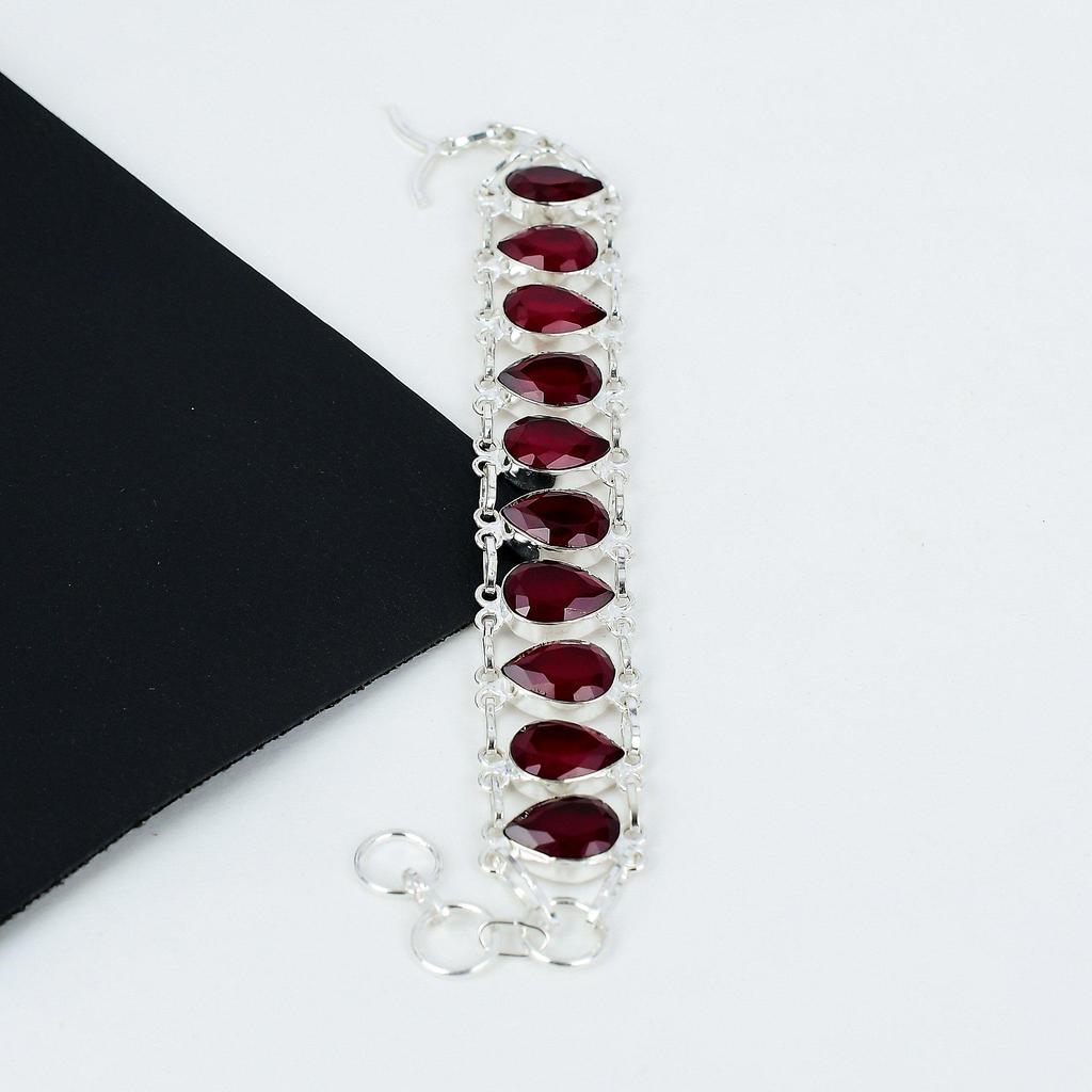 Pulseira de rubi vermelho Pulseira de prata esterlina 925 feita à mão com pedra preciosa de rubi vermelho Pulseira boho de rubi vermelho para presente Pulseira boêmia unissex para ela