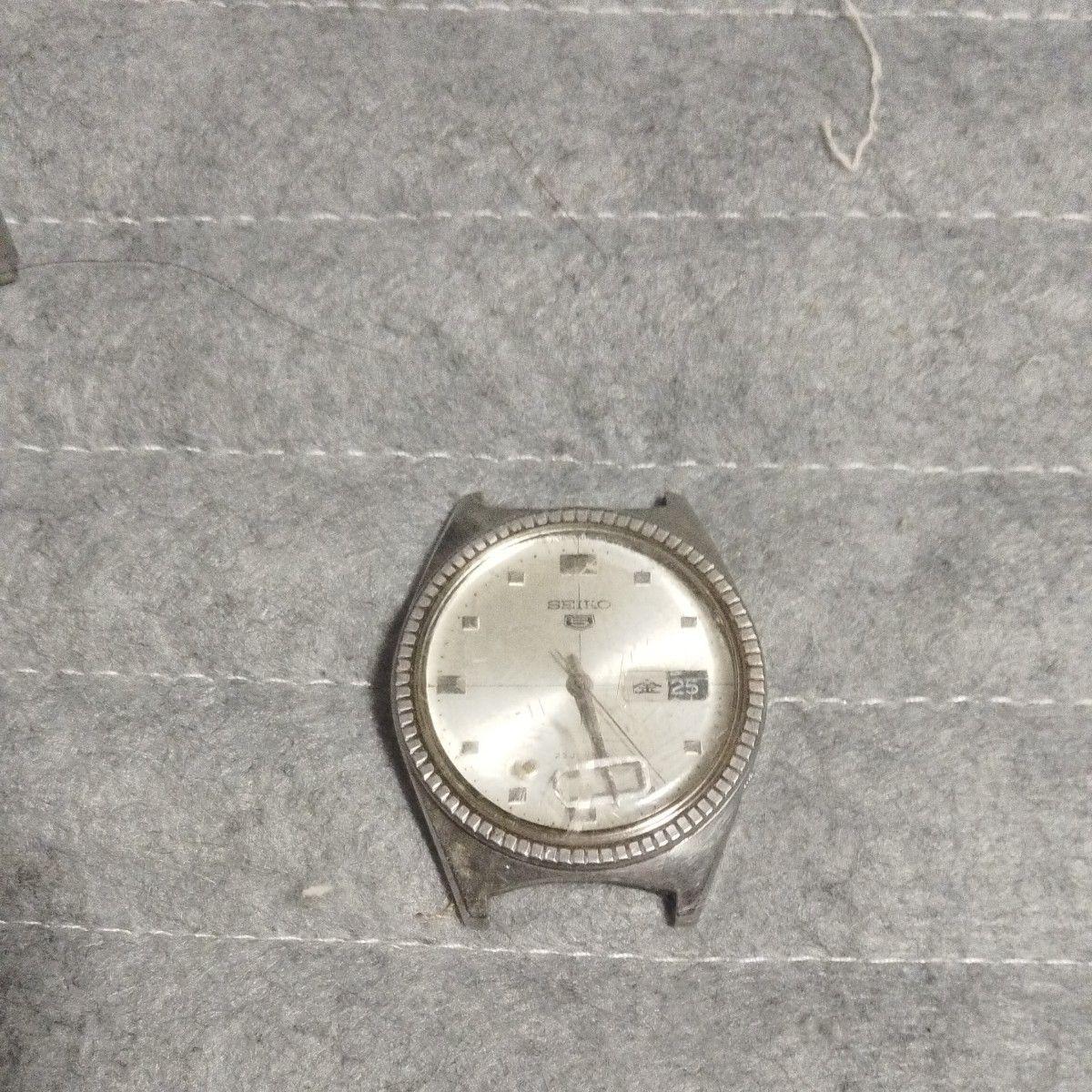 SEIKO 5 Seiko 5 automatic watch junk parts removal