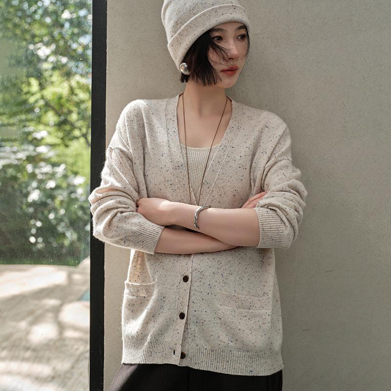 Women's V-Neck 100% Cashmere Cardigan: Autumn Winter Korean Style, Loose Fit, Slimming Single-Breasted Knit Sweater