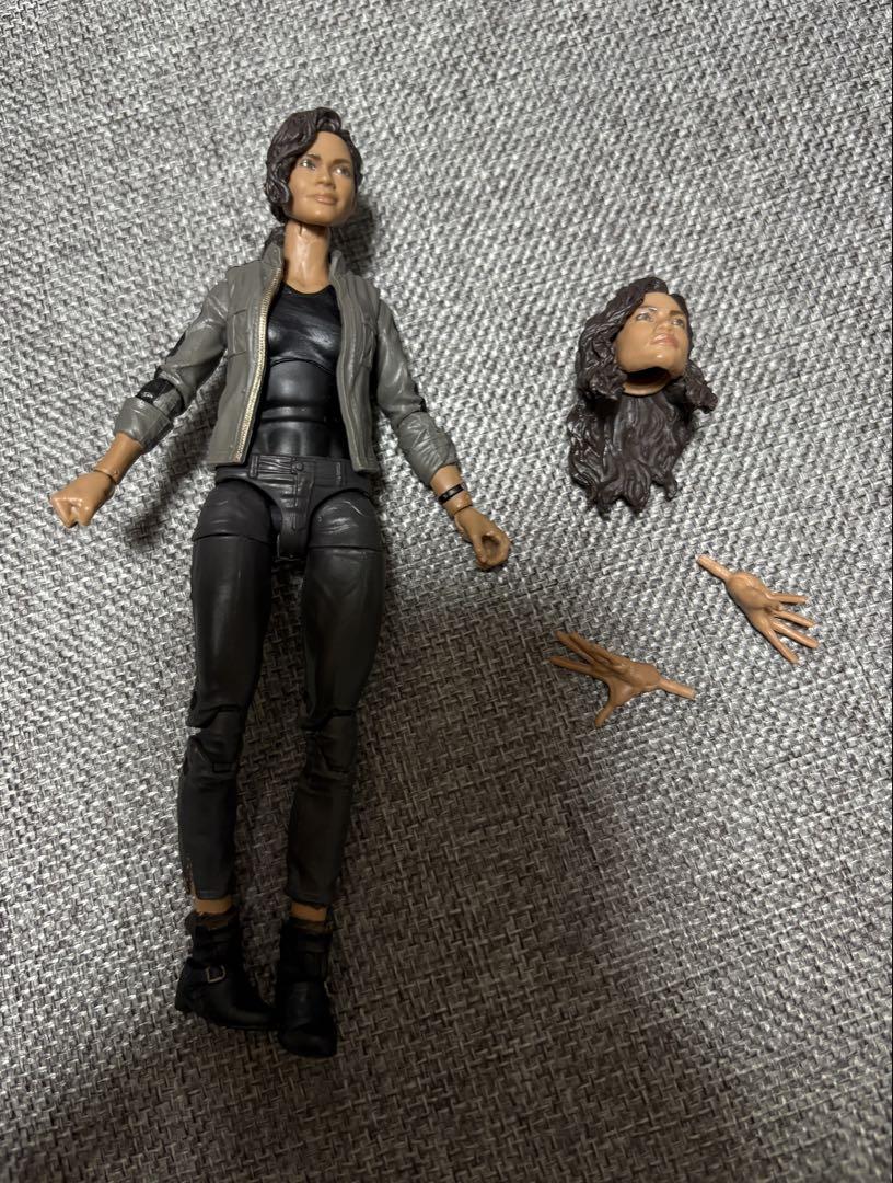 

[USED] Marvel Legends MJ Figure