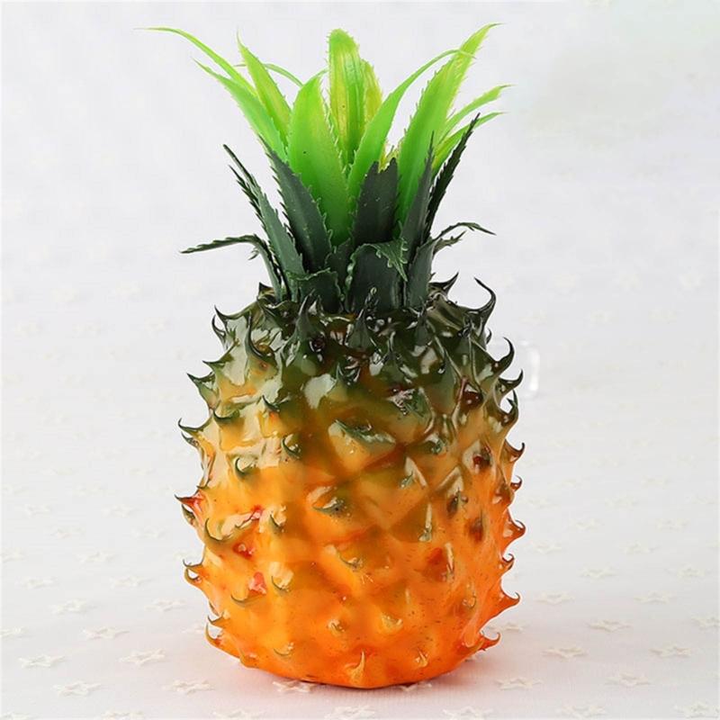 Large Artificial Pineapple Fruit Ornament Yellow Pineapples Decoration for Home and Retail Settings