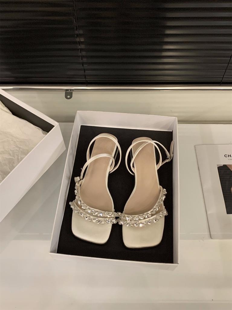 Coarse Heel Rhinestone Strap Sandals Fairy Shoes 2025 New Summer French Black Temperament with Skirt Roman Shoes