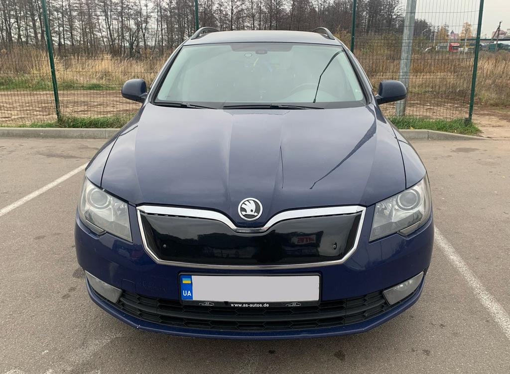 

Зимова накладка на решітку (Верхня, 2013-2015) Матова для Skoda Superb