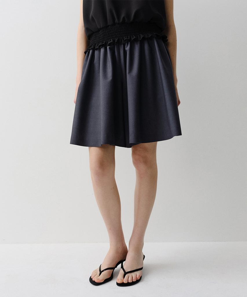 Ia Clay Flare Shorts (Charcoal Navy)
