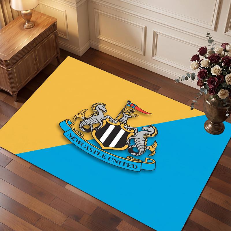 Newcastle United Fußball Druck Kristall Samt Teppich, Bequemer Wasserabsorbierender Rutschfester Innenboden Teppich