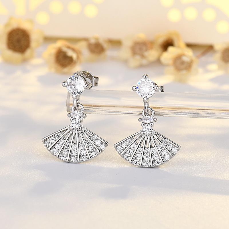 High-end Needle Earrings Small Skirt Simple and Versatile Earrings Fan-shaped Earrings for Women