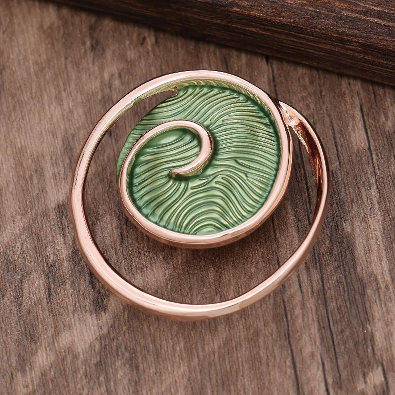 Hot-selling enamel geometric flower magnetic brooch, women s fashion creative flower brooch