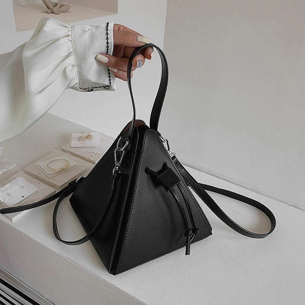 Stylish PU Triangle Shoulder Bag for Women Versatile and Durable Crossbody Bags Handbag