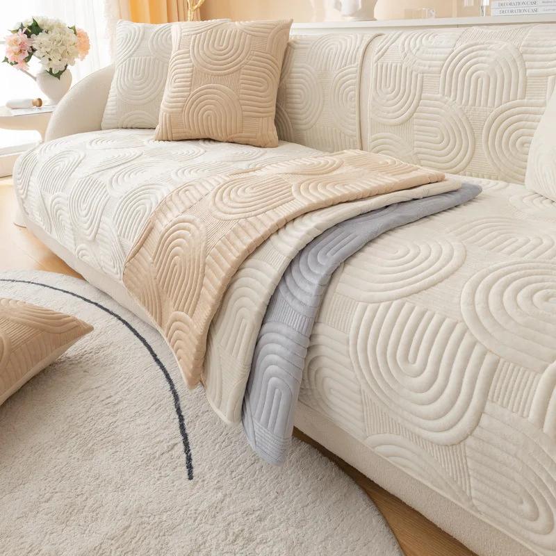 Thicken Velvet Sofa Covers Non Slip Sofa Mat Winter Warm Washable Couch Slipcovers for Living Room Solid Color Soft Sofa Towel Home Plush Sofa Towel