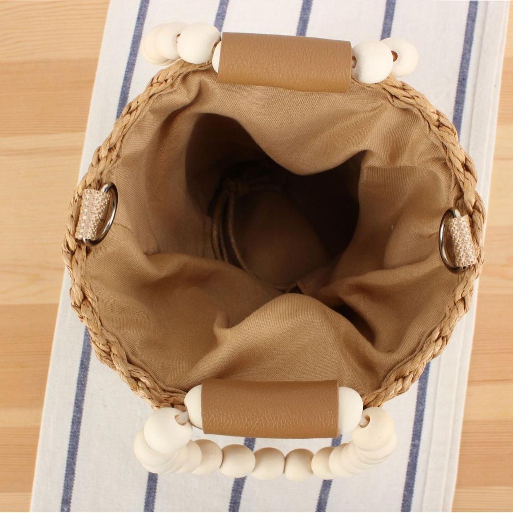 Handgefertigte runde Papierröhrentasche mit Kordelzug aus gewebtem Papierseil mit Holzperlen - Kompakt Vielseitig Minimalistisch Lässig