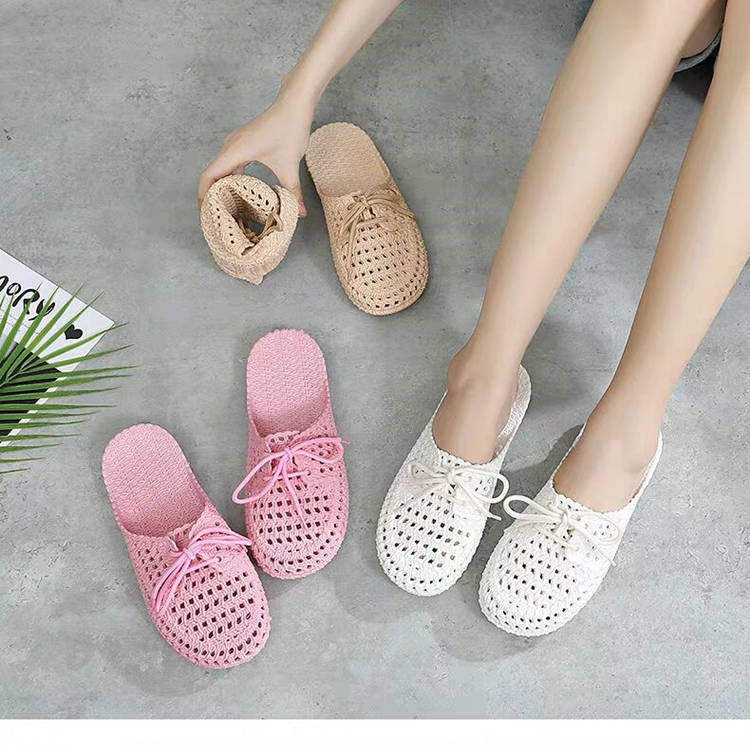 Clogs for Women Casual Slip On Mules Closed Toe Sandals Garden Shoes Comfortable Walking Clogs Casual Beach Slides Shoes Women's Summer Slippers