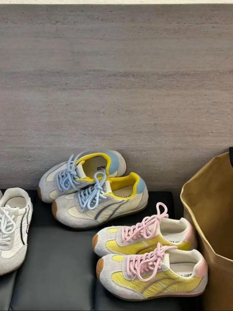 Retro Macaron German training shoes women's 2025 spring new soft-soled versatile board shoes casual sports Forrest Gump shoes