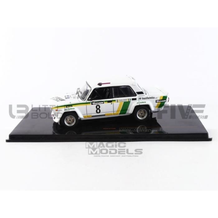 Voiture Miniature de Collection - IXO 1/43 - LADA 2105 VFTS - Rallye de Valasska Zima 1986 - Blanc