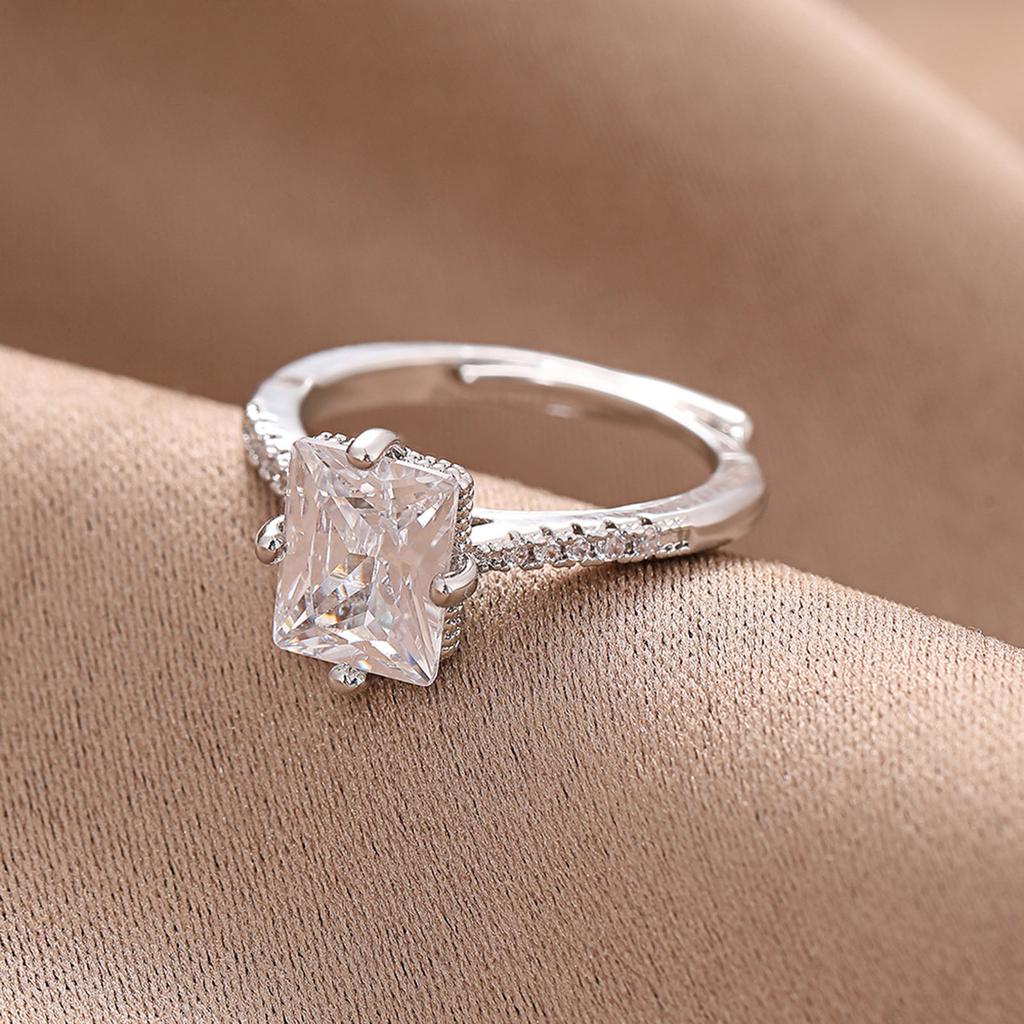 Fashion Engagement Ring Princess Cut Diamond Band Jewellery Ultra-Sparkling Zirconia Open-Back Ring