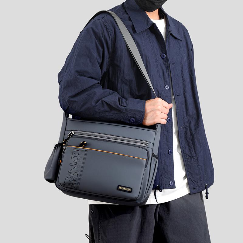Men's Bag Lightweight Shoulder Bag Sports Outdoor Crossbody Bag