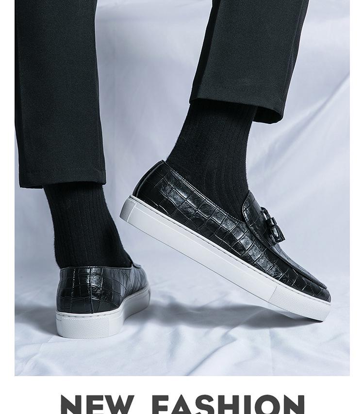 Men's Large Size White Crocodile Pattern Leather Loafers 45-47