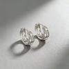 1 Pair of Elegant Women's Hollowed Out Pattern Earrings, Sparkling Synthetic Zircon Retro Style, Suitable for Daily Wear and Holiday Gift Giving