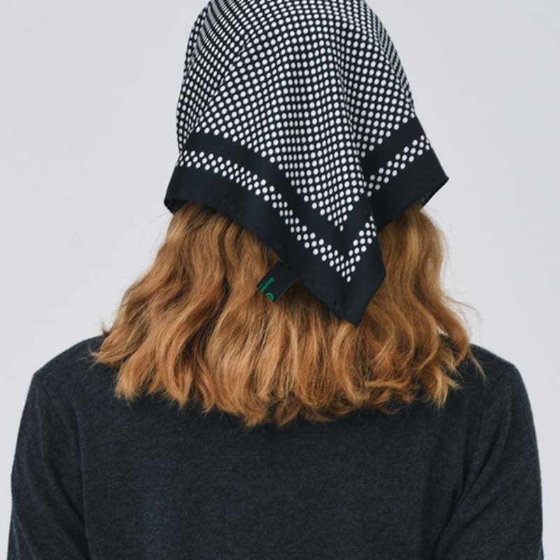 DOYOUKNOWMC ALL SEASON Mini Dot Square Black Petite Scarf