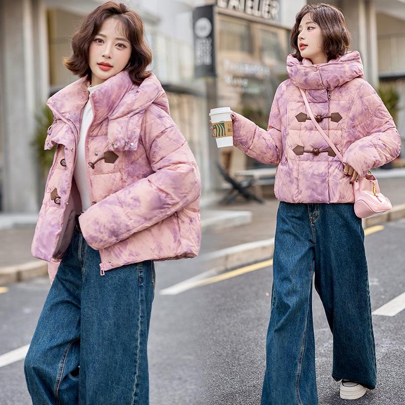 

Женский утолщенный пуховик с капюшоном и цветочным принтом L 60-65 kg розовый